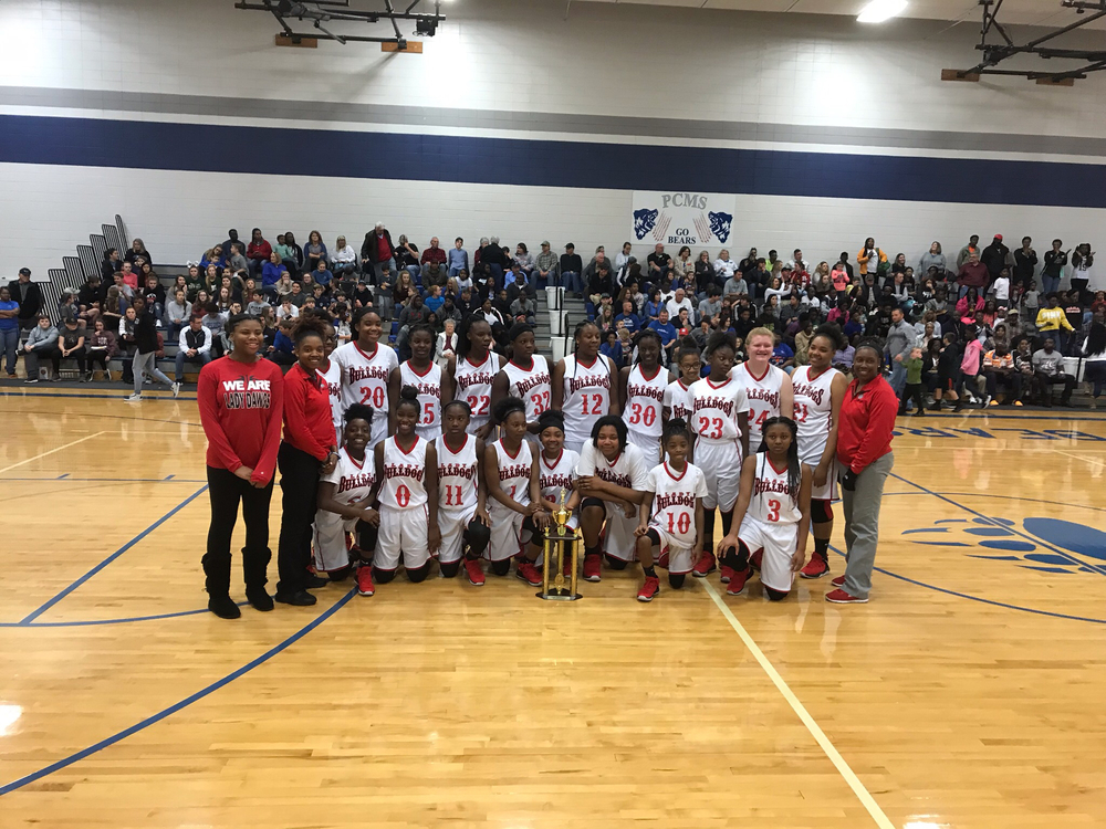 Lady Bulldogs