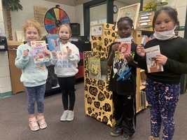 Ruskin Students Crush 20,000 Book Challenge